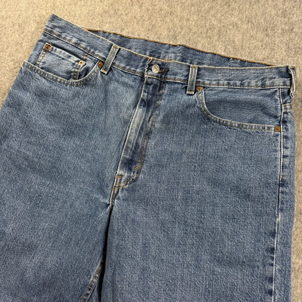 Levis Jean Shorts Mens 38 Blue 550 Relaxed Fit Cotton Denim Jorts Y2K Inseam 10